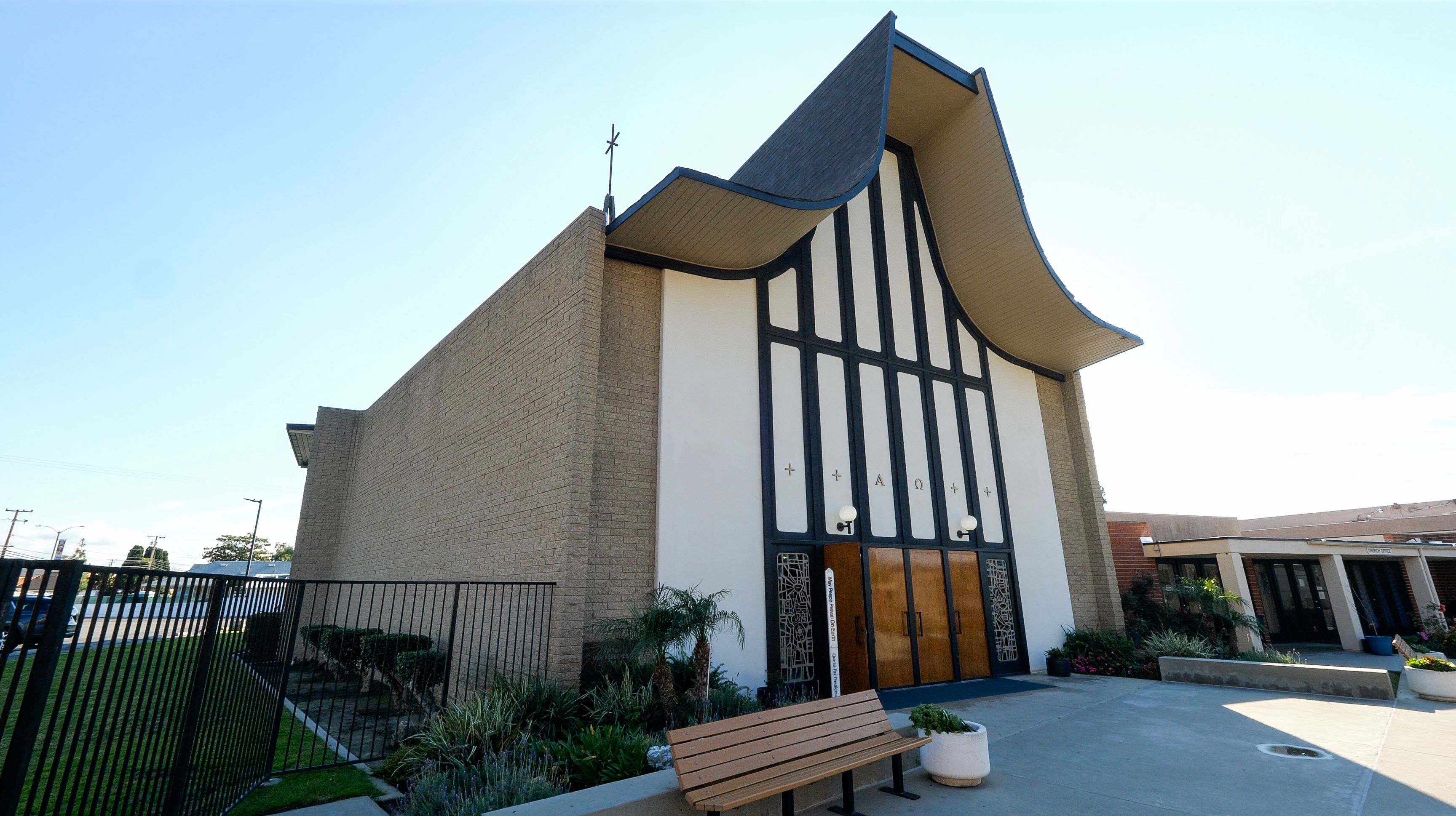 Sunnyside-Garden Grove-Exterior-26 - Copy.jpg