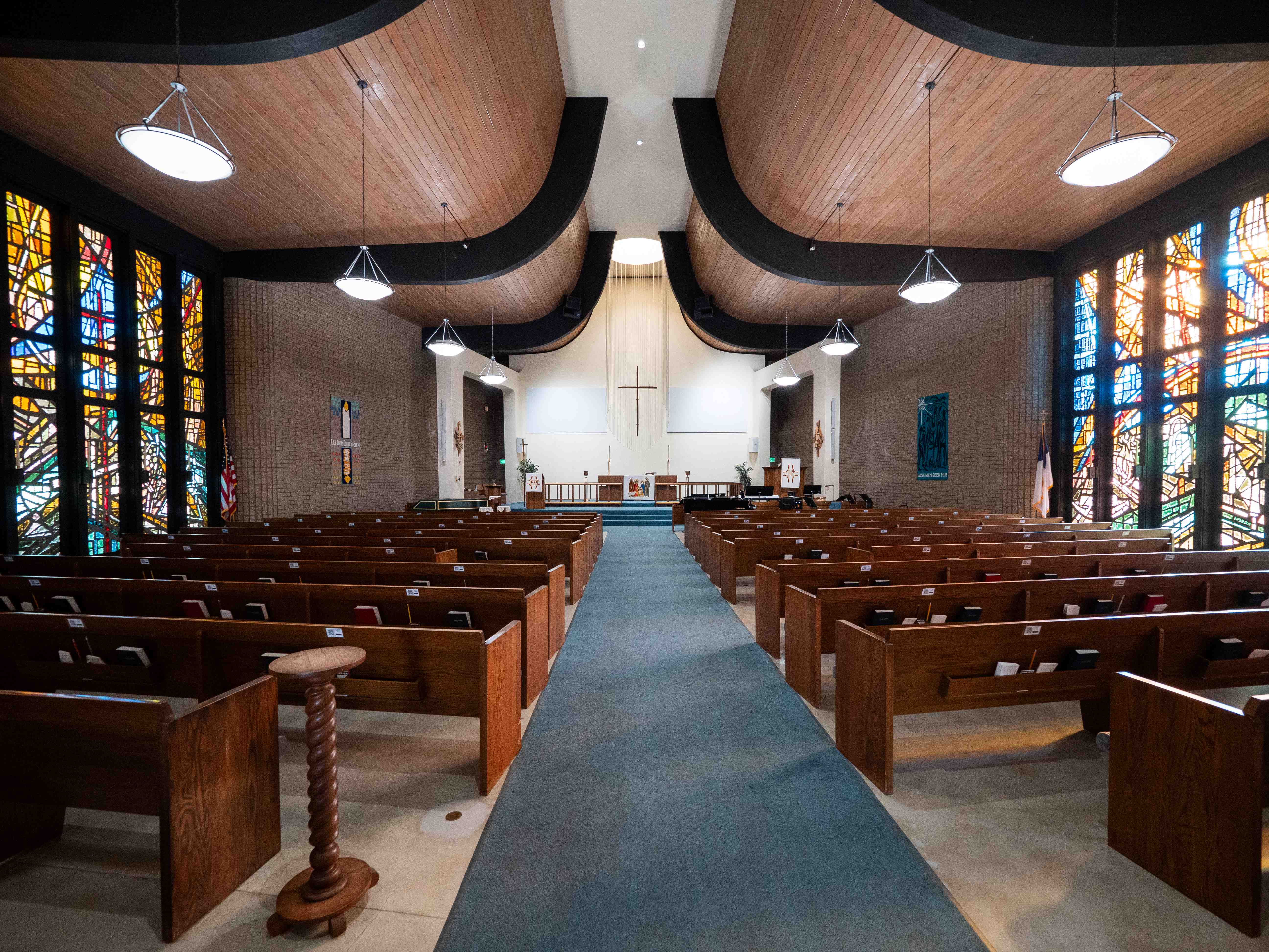 Sunnyside-Garden Grove-Interior (Chapel)-2.jpg