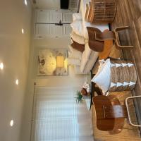 Room rent, La Habra, $900, Female only